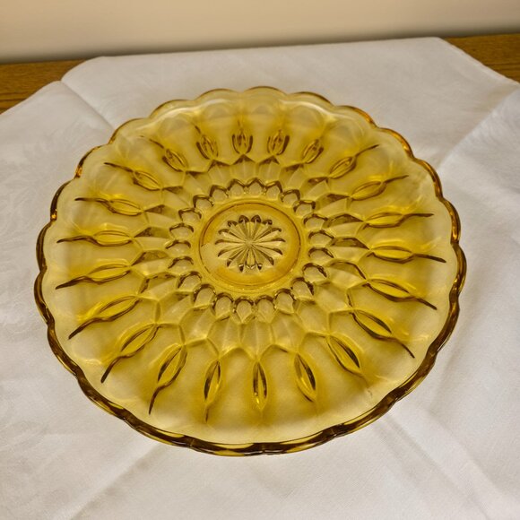 Vintage Amber Glass Serving Plate, 10" Likely Indiana Glass, Sunburst Pattern - Picture 1 of 9